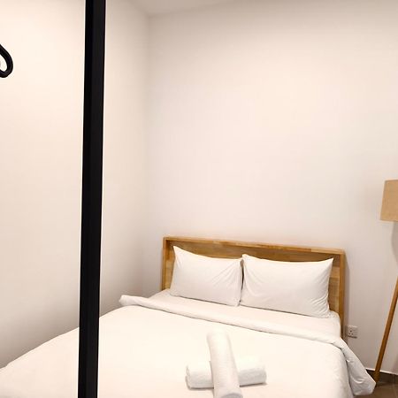 Mossaz Suites Empire City By Starwood เปอตาลิงจายา ภายนอก รูปภาพ